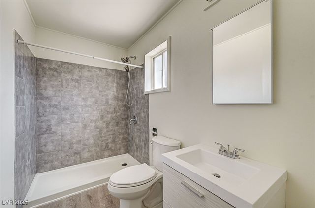 1405 East Bridger Avenue B, Las Vegas, NV 89101