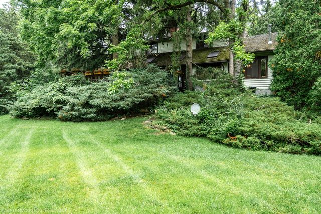 530 DUNDEE Road, Glencoe, IL 60022