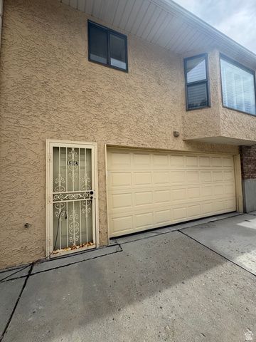 1107 E BRIGADOON CT, Holladay, UT 84117