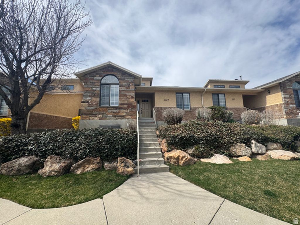 1107 E BRIGADOON CT, Holladay, UT 84117