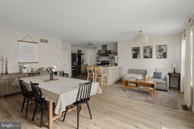 224 WILLOW DR, Denver, PA 17517