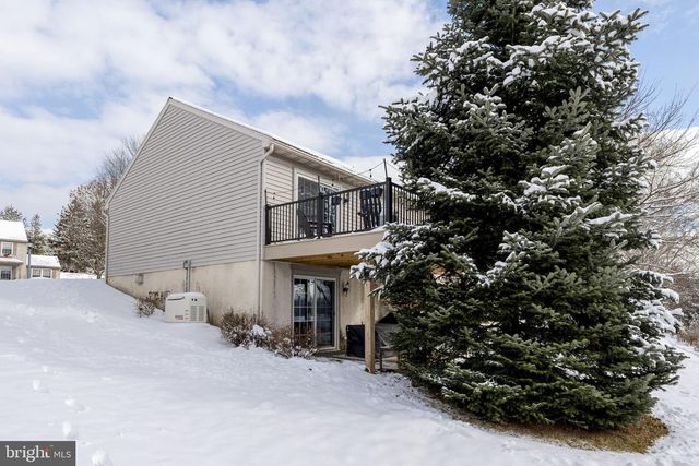 224 WILLOW DR, Denver, PA 17517