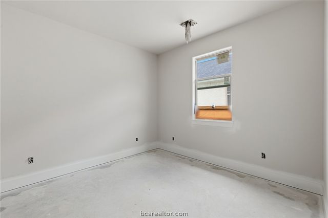 1048 Calaveras Court, College Station, TX 77845