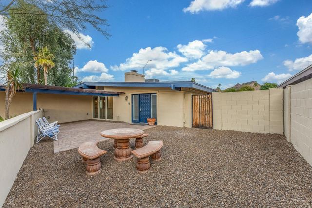 15041 N 6th Street, Phoenix, AZ 85022