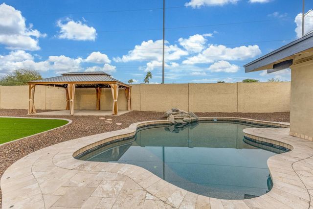 15041 N 6th Street, Phoenix, AZ 85022