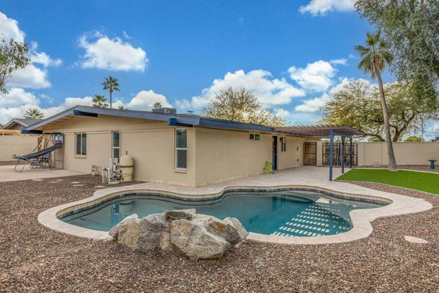 15041 N 6th Street, Phoenix, AZ 85022