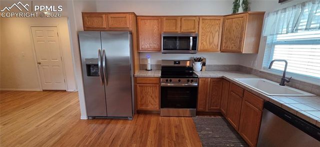 1442 Lookout Springs Drive, Colorado Springs, CO 80921