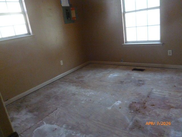 103 McAfee Dr, Mount Pleasant, TN 38474