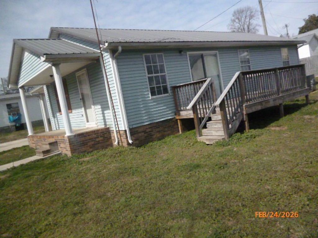 103 McAfee Dr, Mount Pleasant, TN 38474