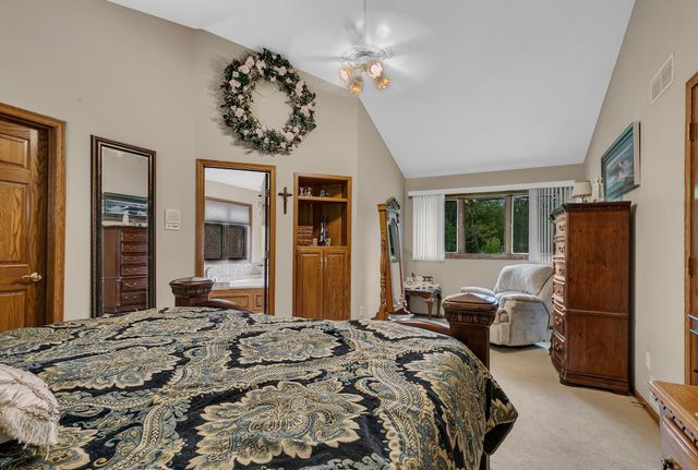 4457 Farmdale Circle, Saint Augusta, MN 56301