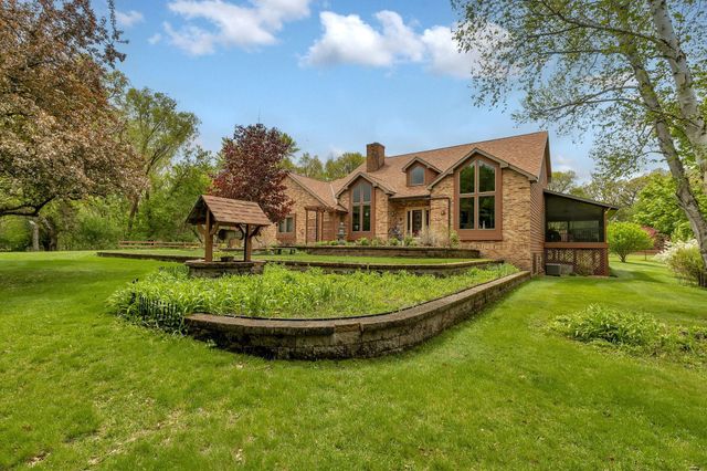 4457 Farmdale Circle, Saint Augusta, MN 56301