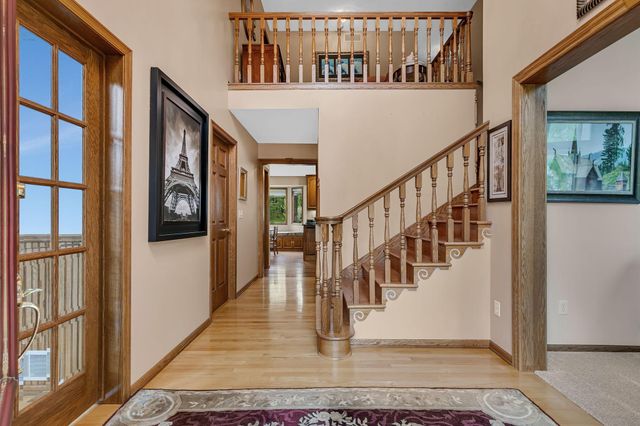 4457 Farmdale Circle, Saint Augusta, MN 56301