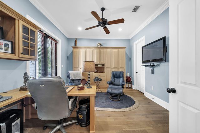 2521 Vineyard Lane, Miramar Beach, FL 32550