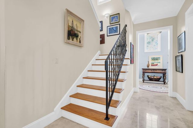 2521 Vineyard Lane, Miramar Beach, FL 32550