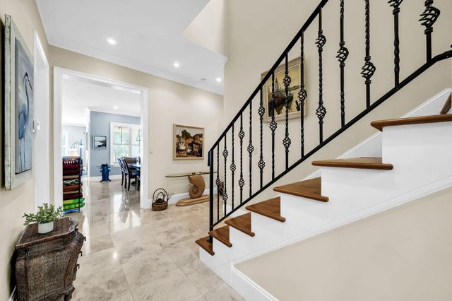 2521 Vineyard Lane, Miramar Beach, FL 32550