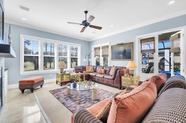 2521 Vineyard Lane, Miramar Beach, FL 32550