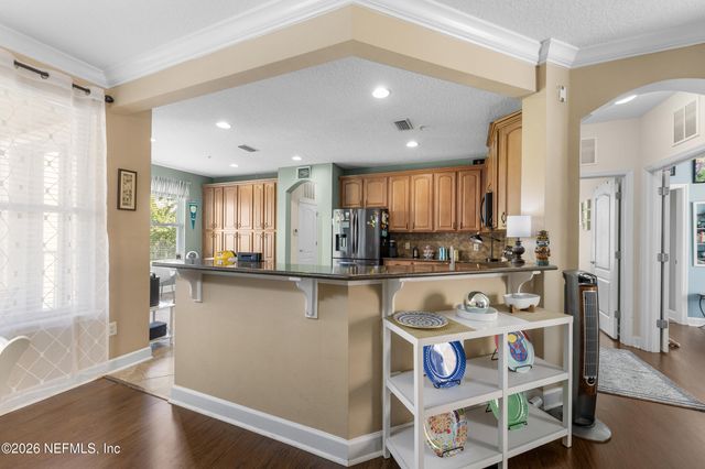 4480 DEERWOOD LAKE Parkway 238, Jacksonville, FL 32216