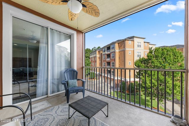 4480 DEERWOOD LAKE Parkway 238, Jacksonville, FL 32216