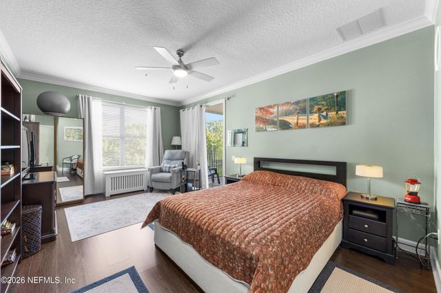 4480 DEERWOOD LAKE Parkway 238, Jacksonville, FL 32216