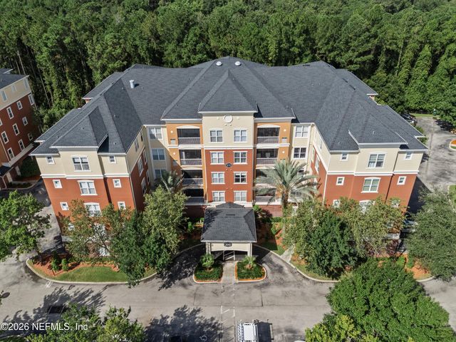 4480 DEERWOOD LAKE Parkway 238, Jacksonville, FL 32216