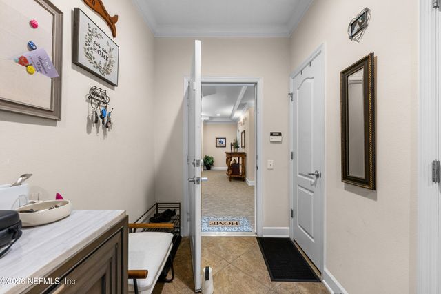4480 DEERWOOD LAKE Parkway 238, Jacksonville, FL 32216