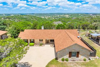 246 Wood Trail, Kerrville, TX 78028