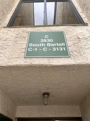 2830 S Bartell Drive 210, Houston, TX 77054