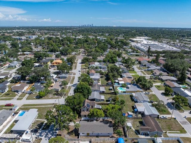 8452 6TH STREET N, St Petersburg, FL 33702