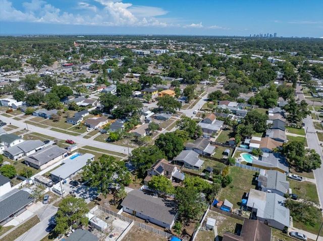 8452 6TH STREET N, St Petersburg, FL 33702