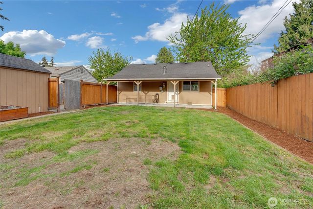 3842 E K Street, Tacoma, WA 98404