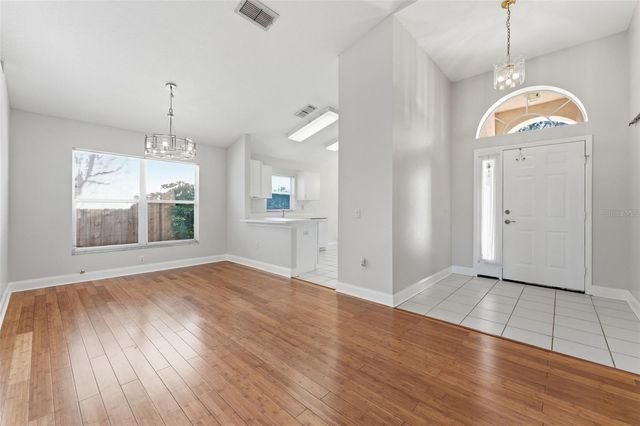 8506 TIARA PARK WAY, Tampa, FL 33635