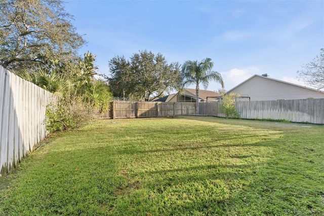 8506 TIARA PARK WAY, Tampa, FL 33635