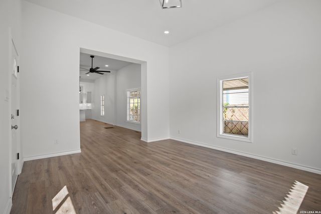 1801 N Palmetto, San Antonio, TX 78208