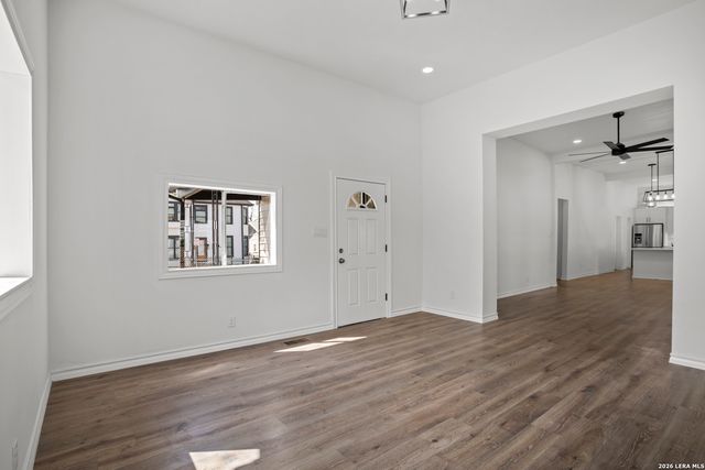 1801 N Palmetto, San Antonio, TX 78208