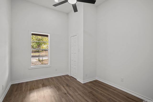 1801 N Palmetto, San Antonio, TX 78208