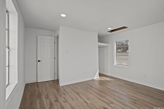 1801 N Palmetto, San Antonio, TX 78208