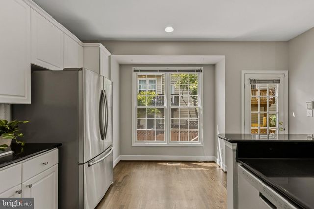 2536 GADSBY PL, Alexandria, VA 22311
