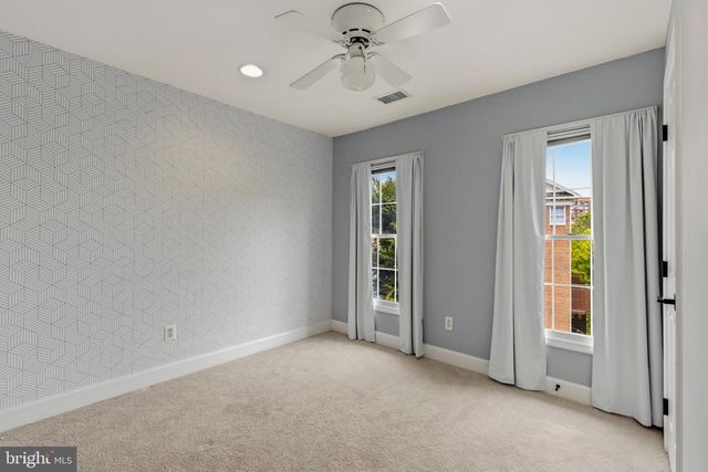 2536 GADSBY PL, Alexandria, VA 22311