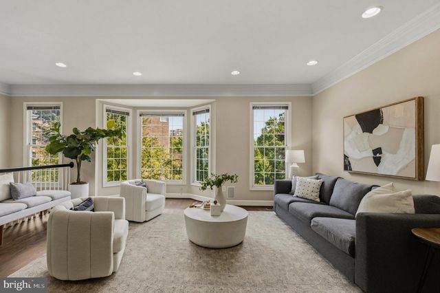 2536 GADSBY PL, Alexandria, VA 22311