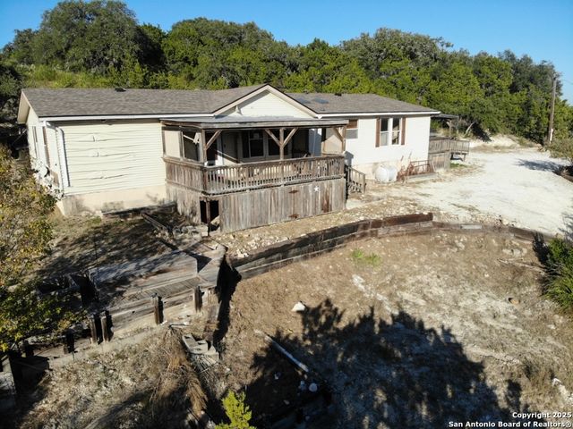 315 Cameron Trail, Lakehills, TX 78063