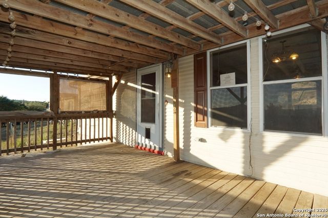 315 Cameron Trail, Lakehills, TX 78063