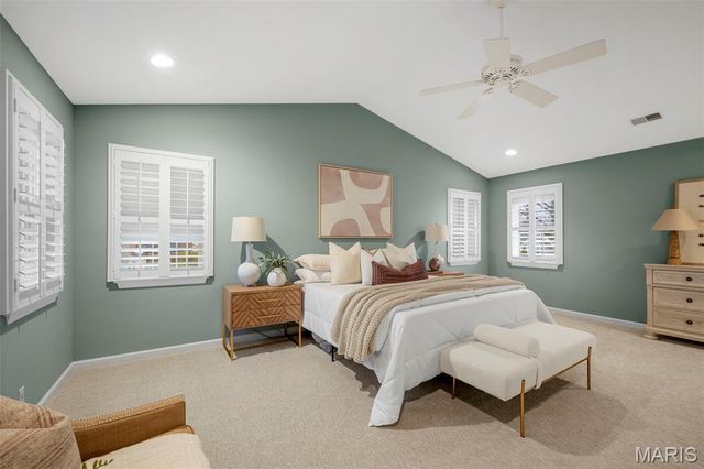 9345 Sonora Avenue, Brentwood, MO 63144