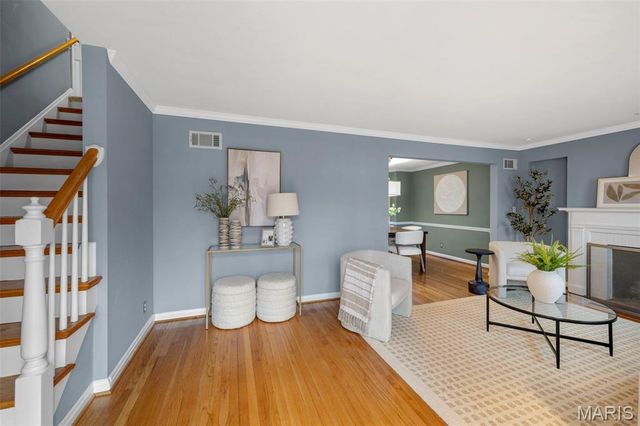 9345 Sonora Avenue, Brentwood, MO 63144