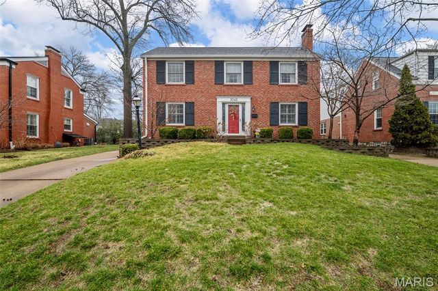 9345 Sonora Avenue, Brentwood, MO 63144