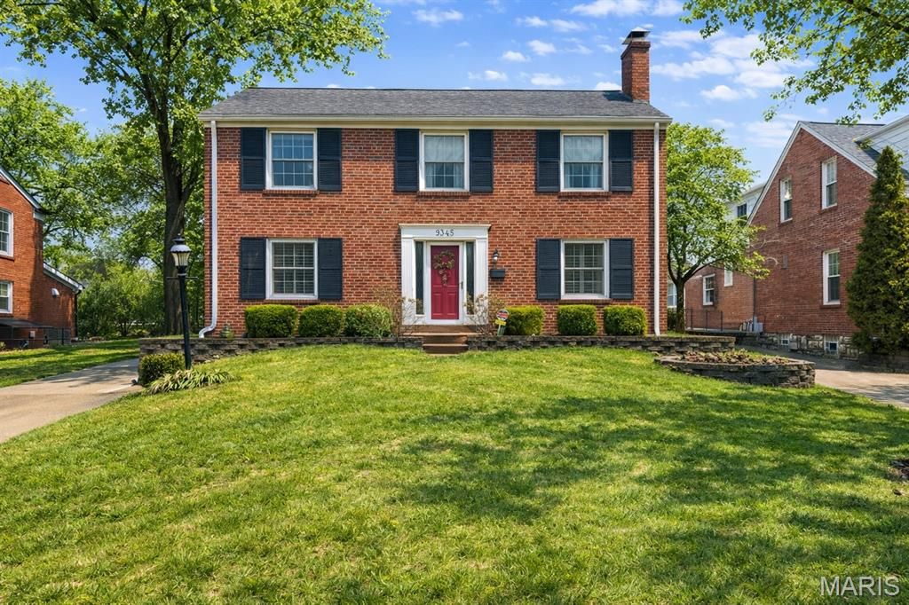 9345 Sonora Avenue, Brentwood, MO 63144