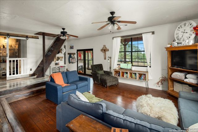 1600 Alpine, San Marcos, TX 78666