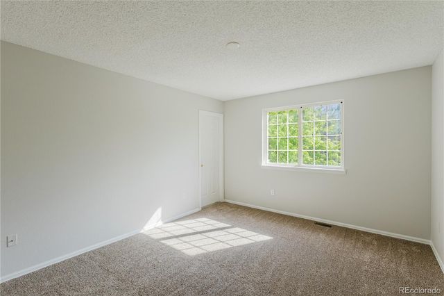 2180 S Uravan Street, Aurora, CO 80013