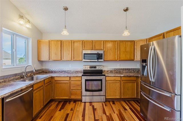 2180 S Uravan Street, Aurora, CO 80013