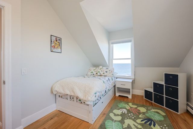 40 Channel St, Hull, MA 02045