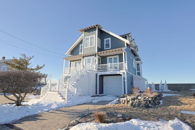 40 Channel St, Hull, MA 02045